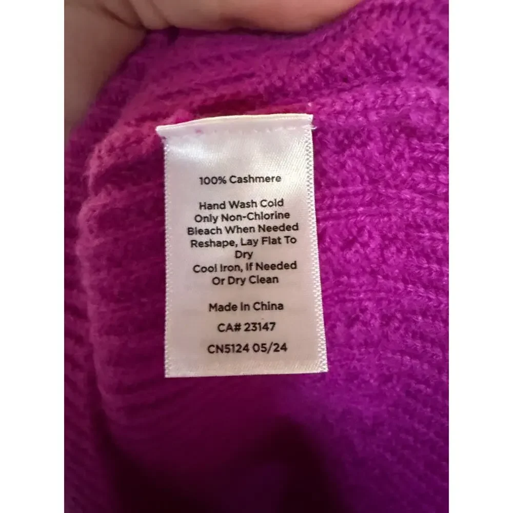 Talbots Cashmere Ribbed V-Neck Pullover Sweater Fuchsia Size Medium